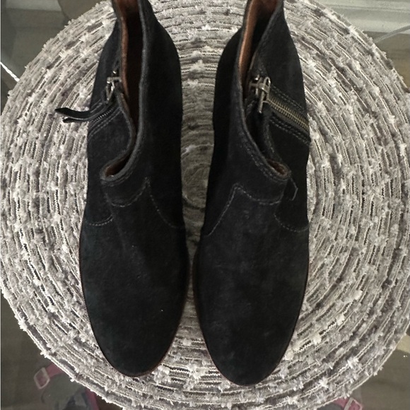 ! Madewell The Janice Boots in Suede - New Without Tags - Picture 4 of 5